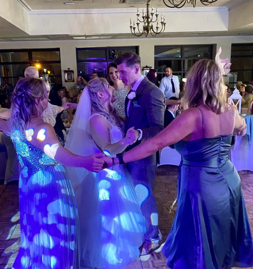 James Barlow - Wedding Singer - Ansty Hall Hotel, Coventry - James Barlow - Wedding Singer James Barlow - Wedding Singer - Ansty Hall Hotel, Coventry