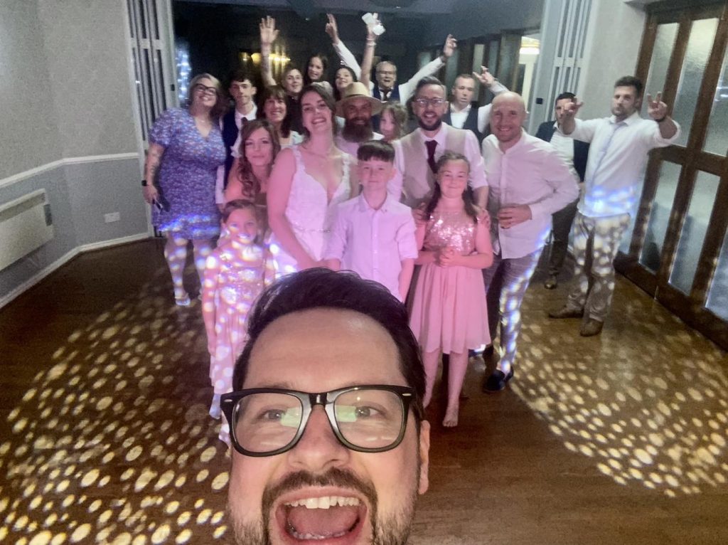 James Barlow - Wedding Singer - Normanton Park Hotel, Rutland - James Barlow - Wedding Singer James Barlow - Wedding Singer - Normanton Park Hotel, Rutland
